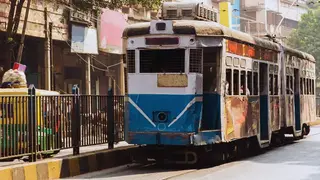 চিরতরে বন্ধ হচ্ছে ট্রাম, কলকাতাবাসীর মনে মিশ্র প্রতিক্রিয়া